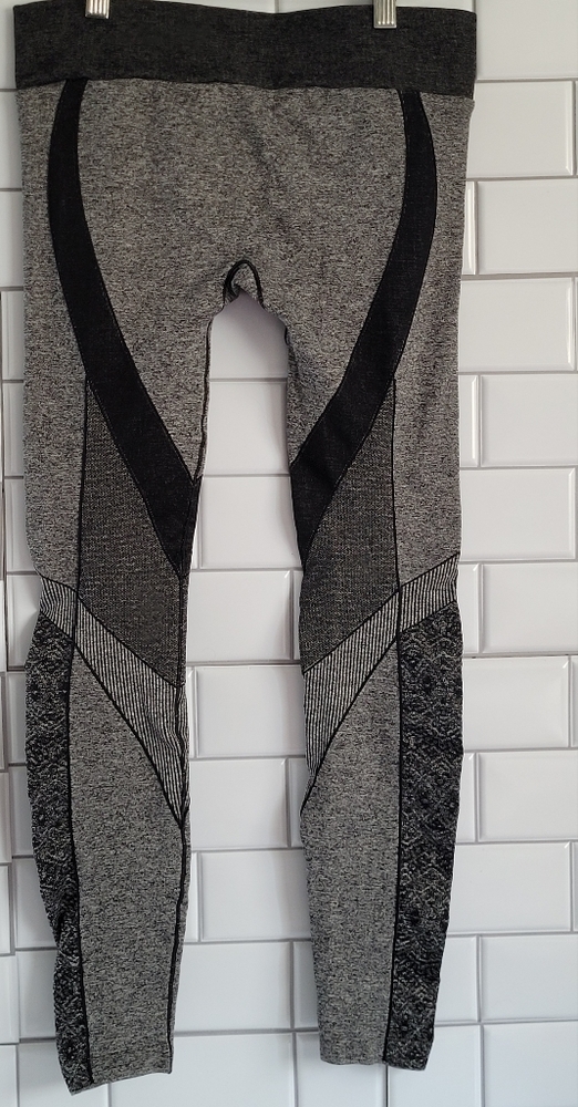 Nux Black & Heather Gray Color Block Compression … - image 2